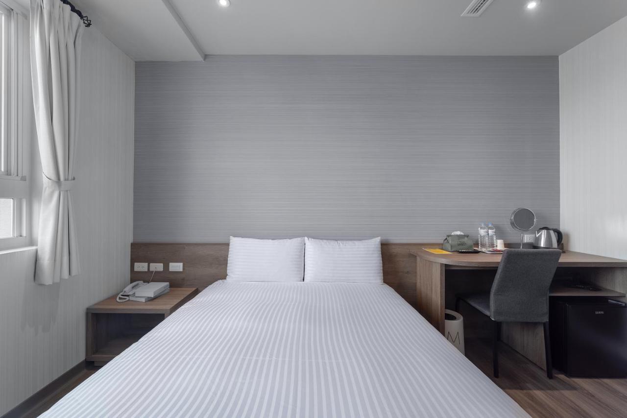 Hotel Brown - Zhongzheng Tainan Exterior foto