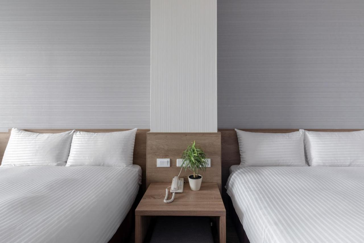 Hotel Brown - Zhongzheng Tainan Exterior foto